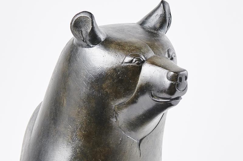 A bear escaped from Lalanne's poetic bestiary