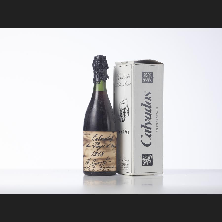 Une bouteille de Calvados 1918 Adrien Camut