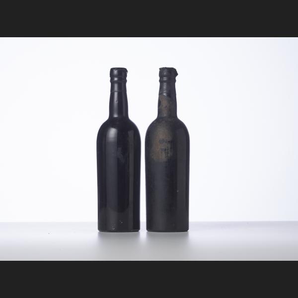 Lot : 890