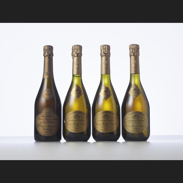 Lot : 822