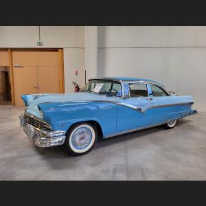1956 FORD FAIRLINE
