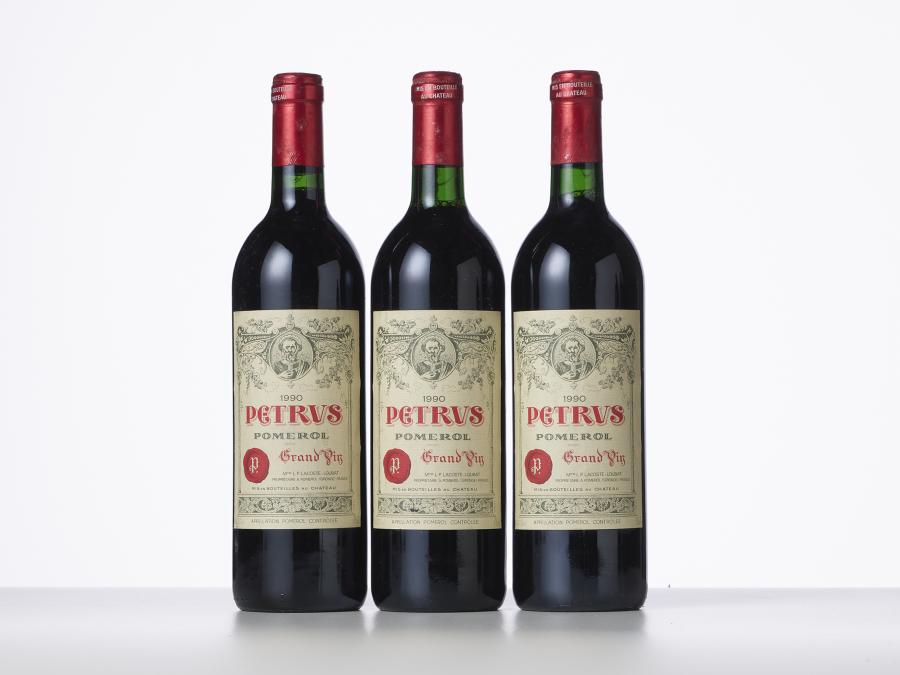 3 bouteilles Petrus 1990