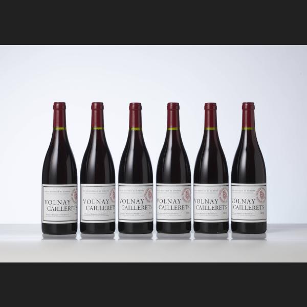 Lot : 695